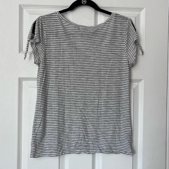 Gap Striped Tie-Sleeve Tee - Size S - Picture 5 of 6